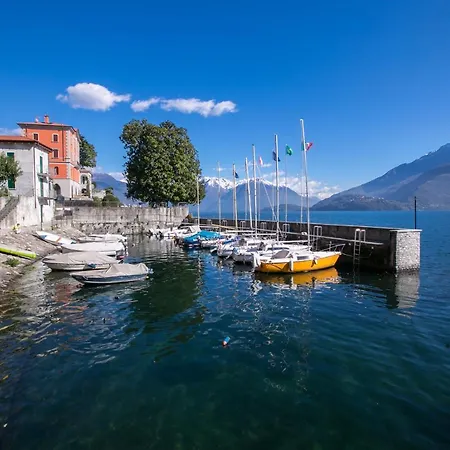 Sleeps 6 Apartament